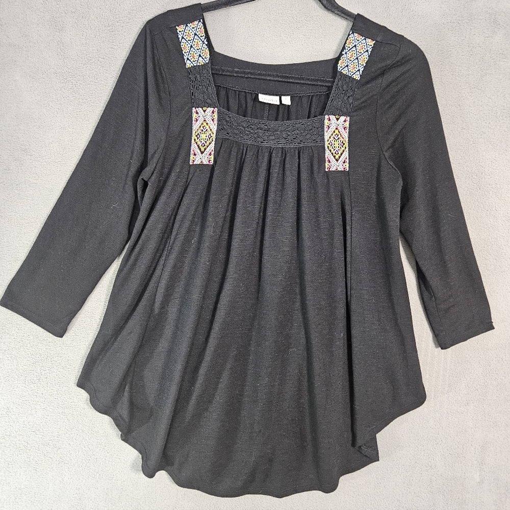Mudd Y2K Large Sweetheart Aztec Embroidery Shirt Long Sleeve Black Flowy Bratz